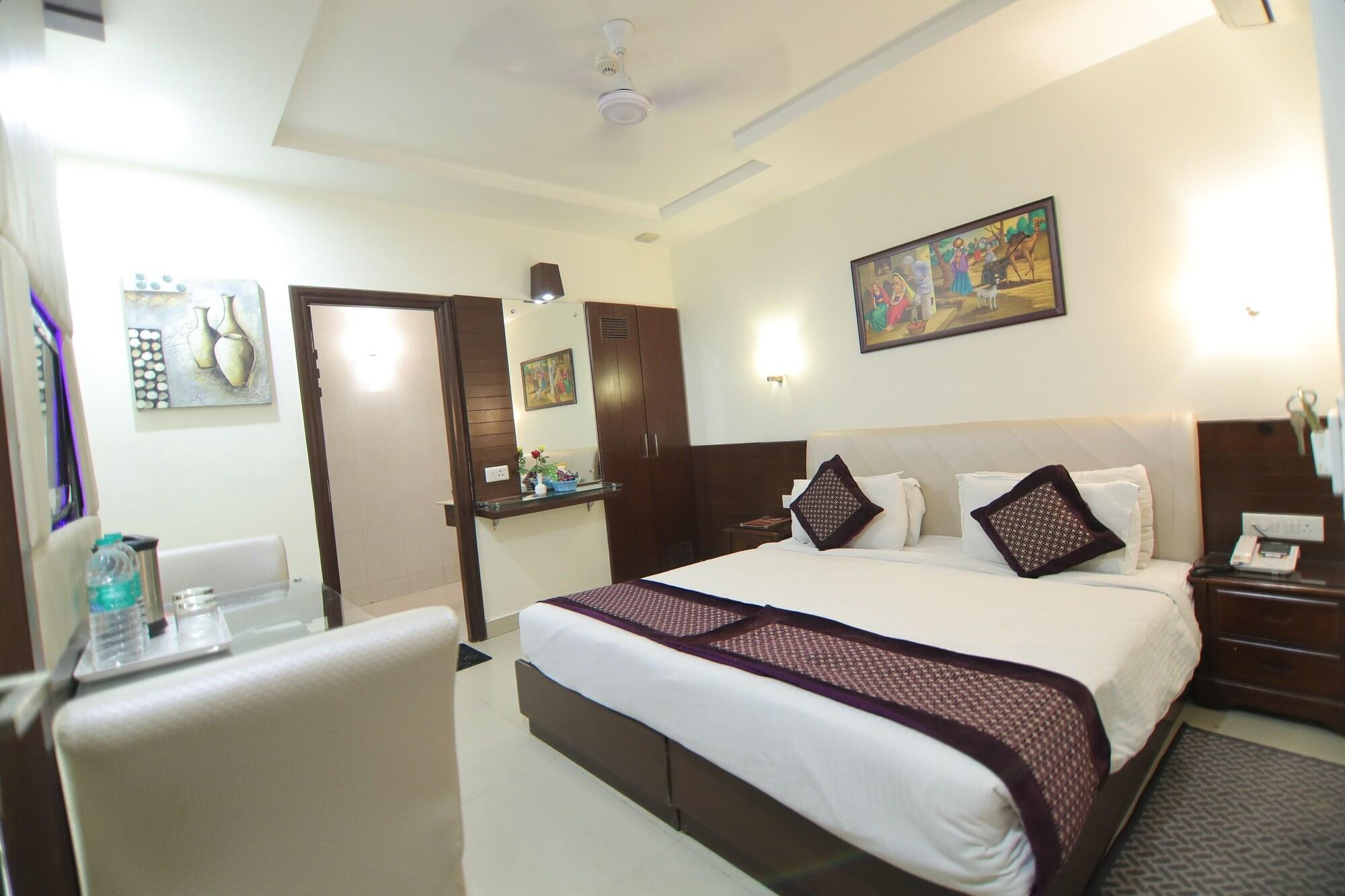 Taj Inn Hotel Agra  Eksteriør billede