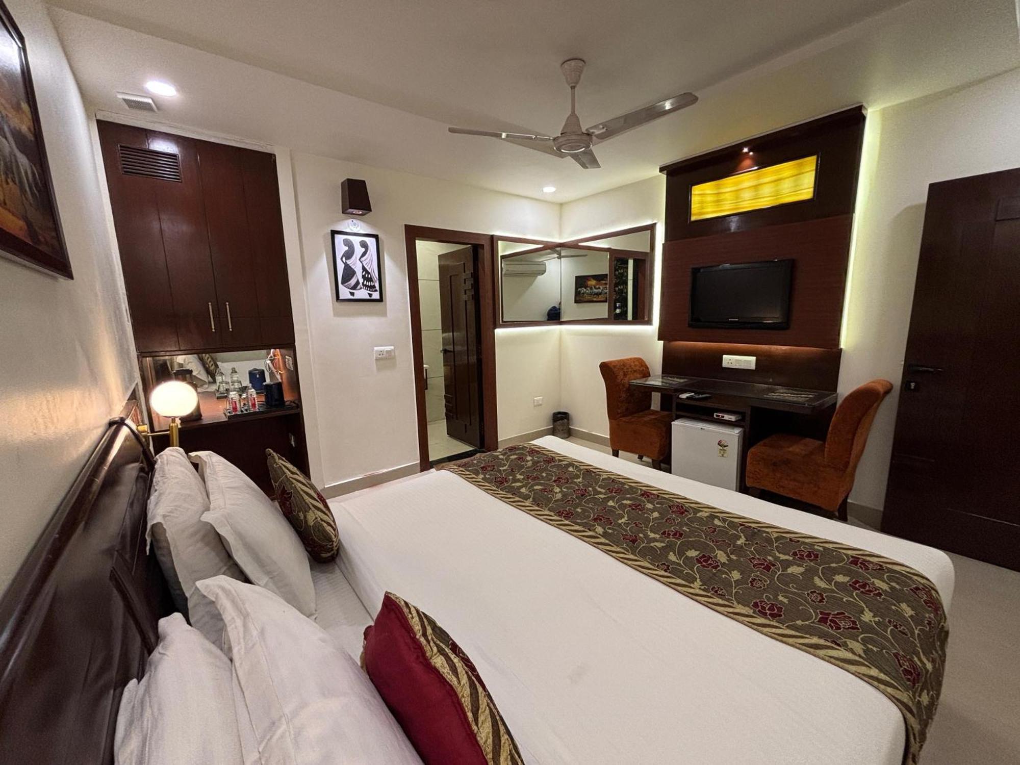 Taj Inn Hotel Agra  Eksteriør billede