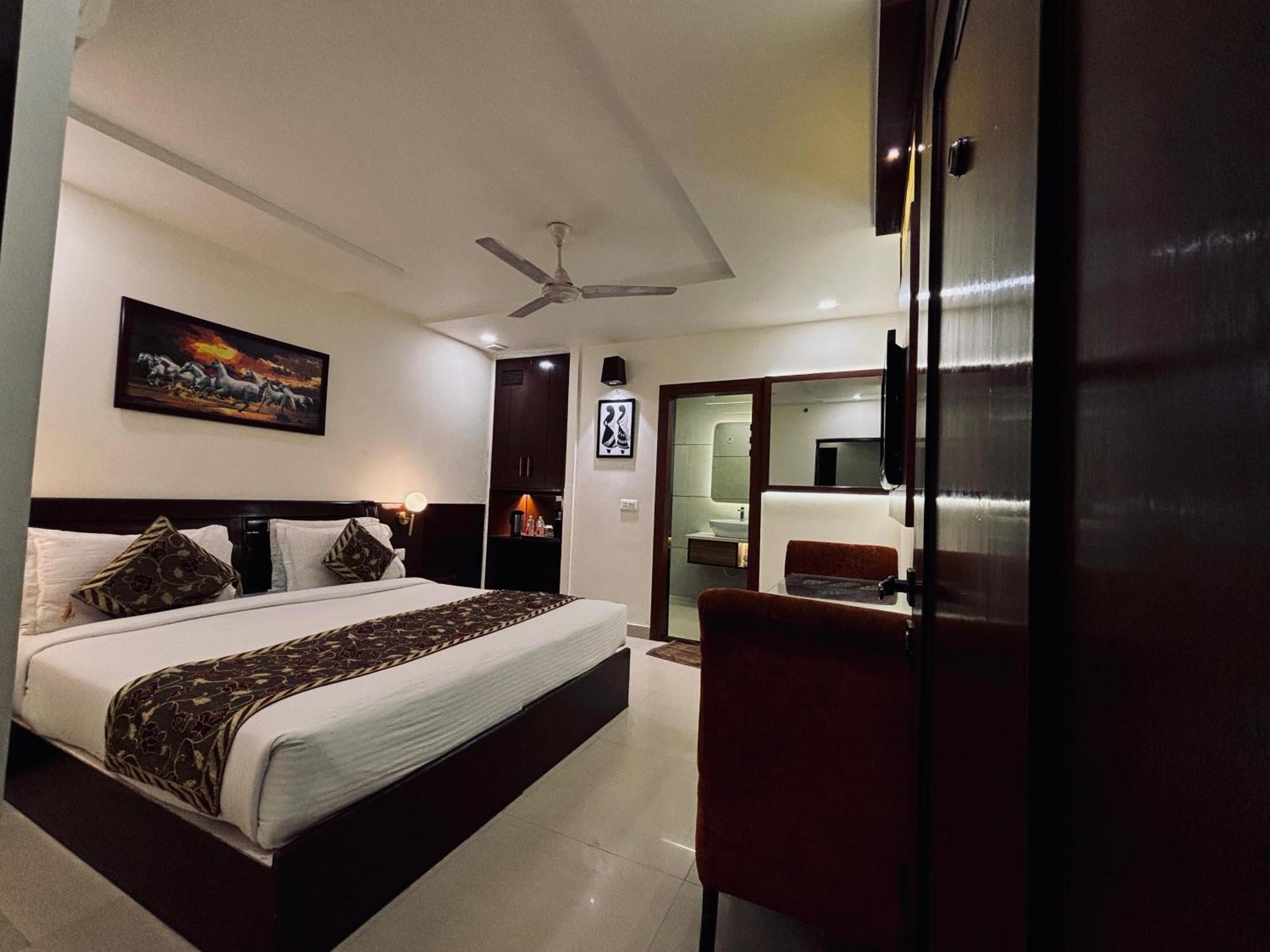 Taj Inn Hotel Agra  Eksteriør billede