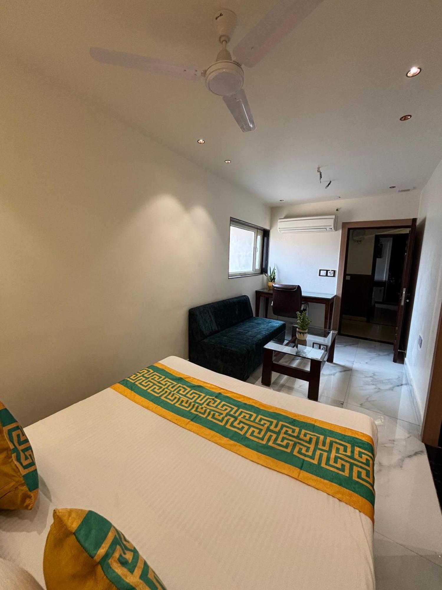 Taj Inn Hotel Agra  Eksteriør billede