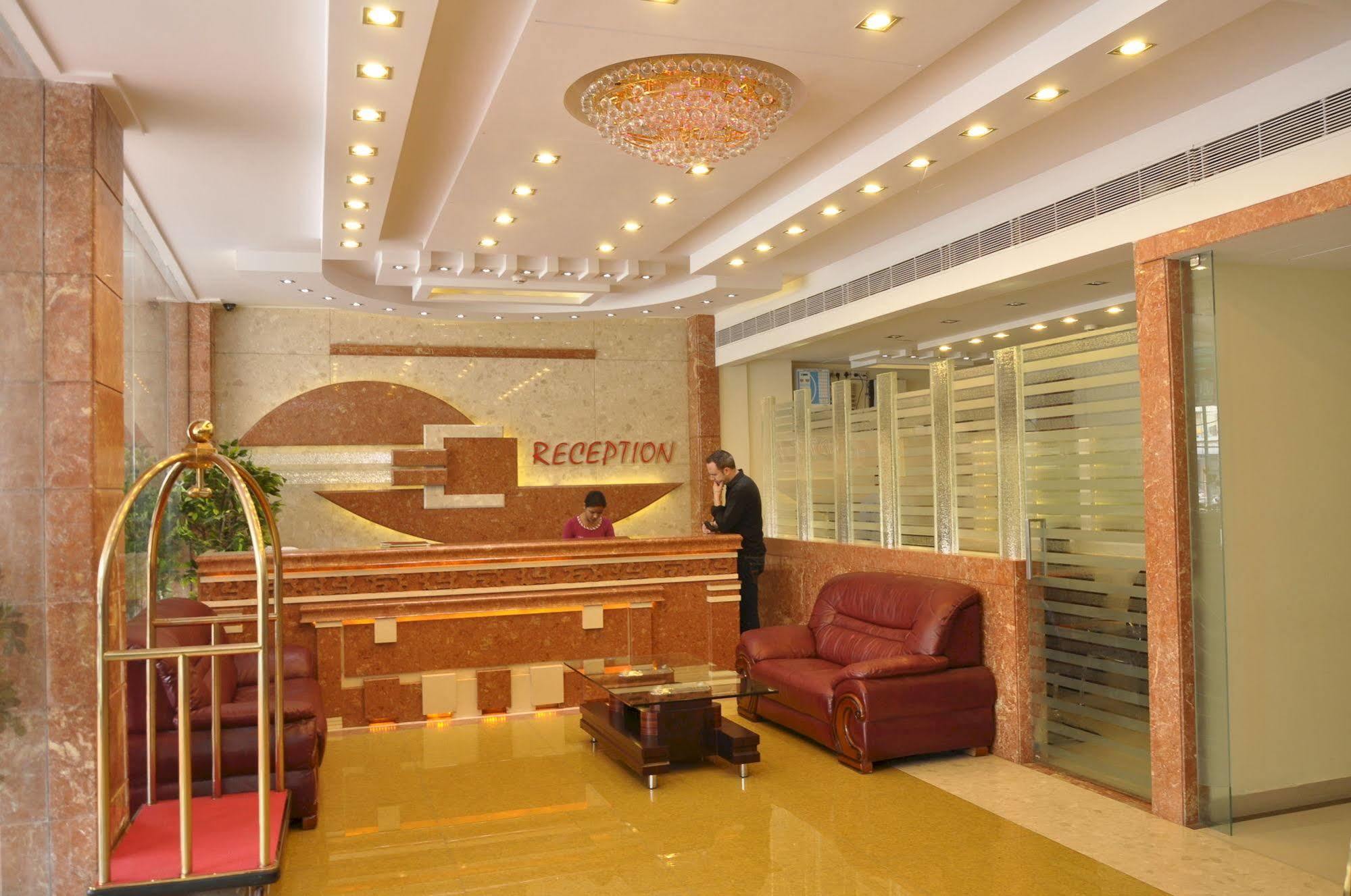 Taj Inn Hotel Agra  Eksteriør billede